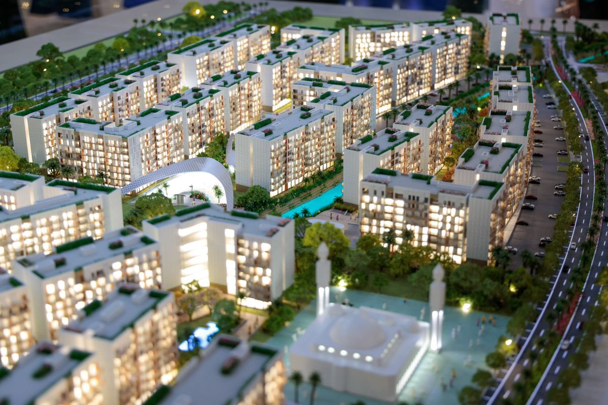 Labeebhubb's tweet image. وسط مشاركات #سيتي_سكيب، قدمت شركة مسكان @miskan_co- احدى شركات الفنار, حضورًا لافتًا يعتمد على لغة أرقام واضحة:
خصم 100 ألف، استرداد 50 ألف، سحب على بيجو 3008، وعرض تركيب نظام سمارت هوم مجانًا… مع ضمانات تمتد لربع قرن.

إضافة إلى ذلك، تطرح مسكان فللًا مختارة بأسعار تبدأ من 611…