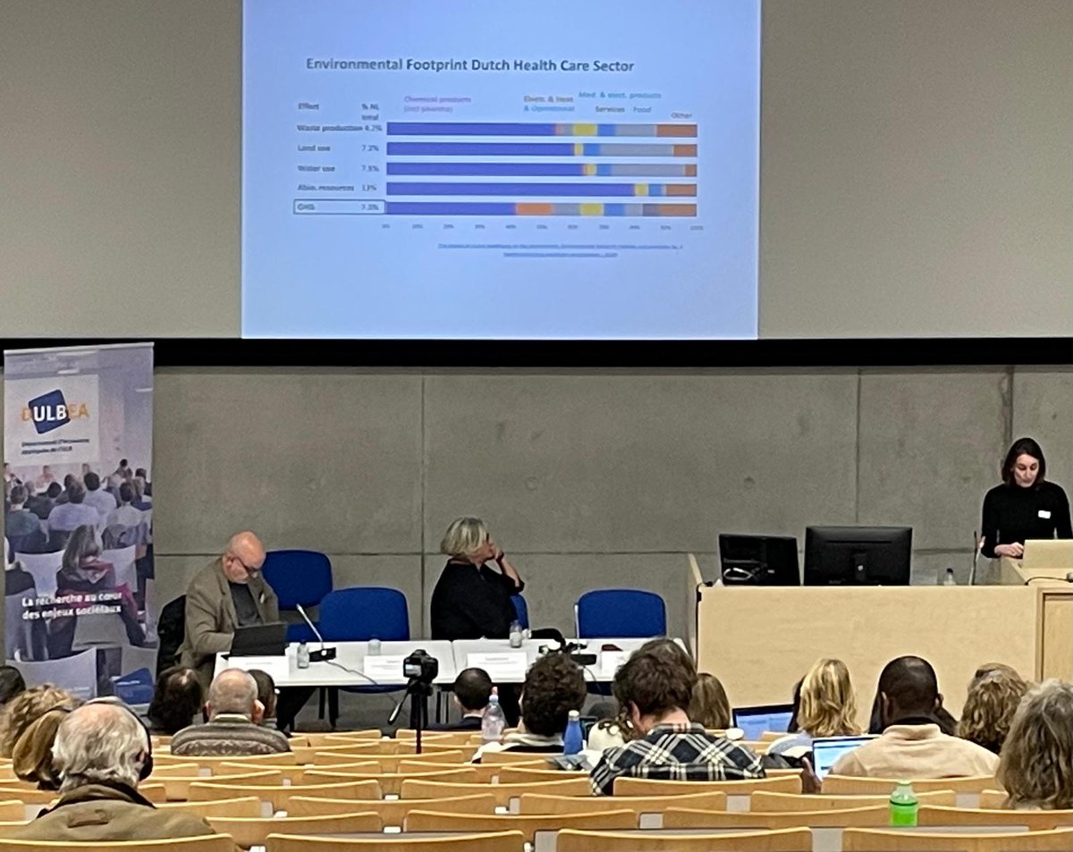 Dulbea_Ulb's tweet photo. 🌟 DULBEA ULB &amp; Solidaris – Session 2

How is healthcare tackling climate change? Experts Zeynep Or (IRDES, FR), Marielle Smeets (NEHAP, BE) &amp; Marlous Broekhuizen (NL) shared strategies for resilient, sustainable health systems. 💡

#Health #Sustainability #ClimateChange https://t.co/TbWyEn6B3y