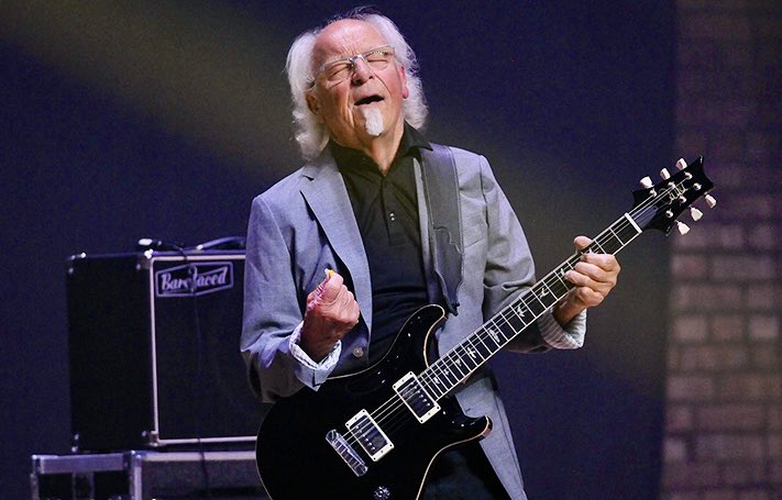 “As long as you love your guitar, you will never be let down!” Jethro Tull’s Martin Barre☀️Celebrating 79 Turns around the Sun today!