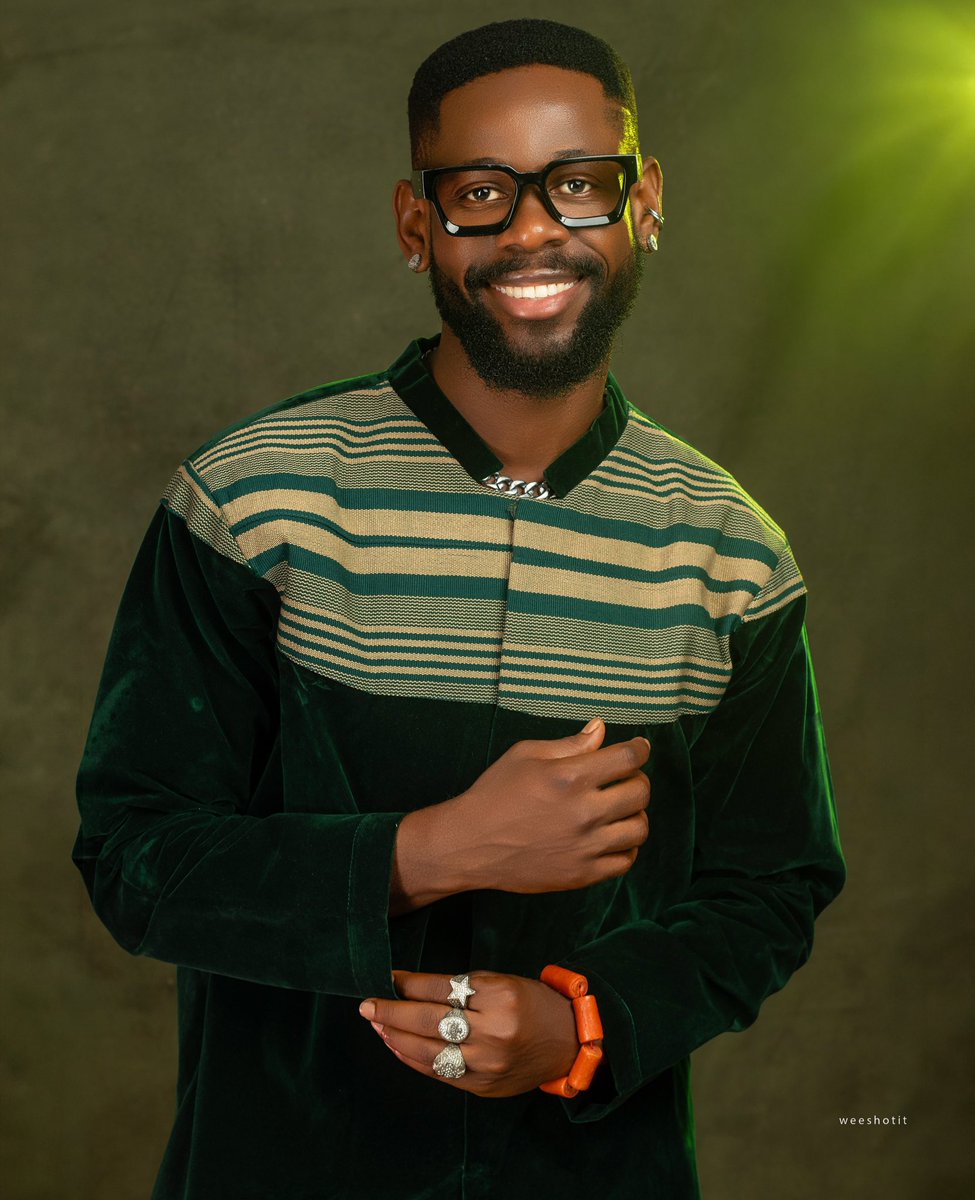 koyin_official's tweet image. Happy 30th, The Kinggggg @Mensanofficial1! 🎈 Welcome to the 3rd floor. You are a bright light that illuminates and I’m grateful to God for the gift of you. Hearty cheers, we stay locked in 🔐💜