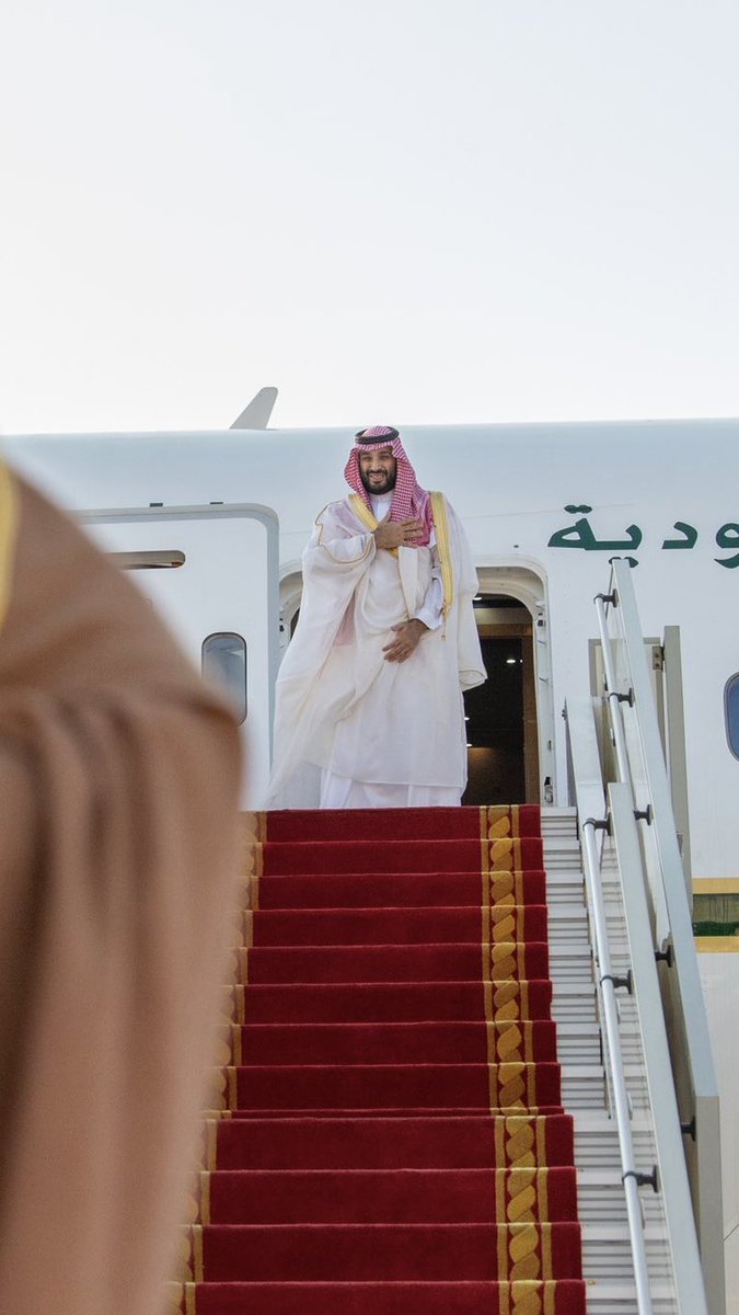 استودعناك الله في حلّك وترحالك ياروح شعبك♥️
#محمد_بن_سلمان