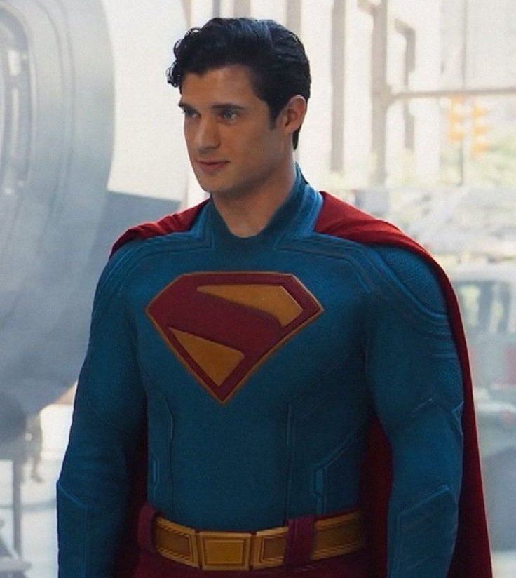 Nacao_DC's tweet image. 🚨 A produção de &quot;Man of Tomorrow&quot; está escalando uma atriz para um papel de destaque, supostamente uma super-heroína:

Estão buscando uma mulher alta na faixa dos 20 anos com um ar de rebeldia. Descrita como uma guerreira com físico imponente.

(Via: @NexusPointNews)