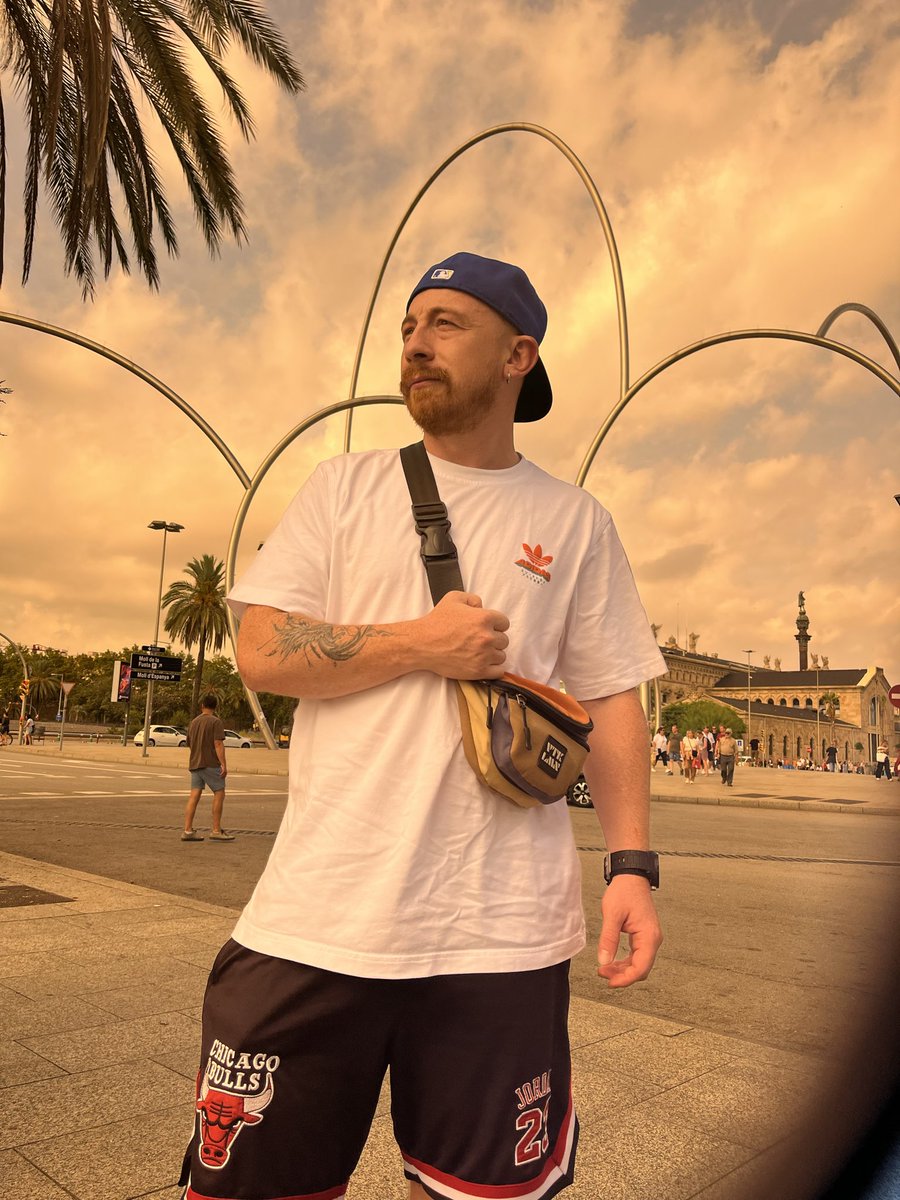 Ben bazen hangisi benim onu bile karıştırıyorum