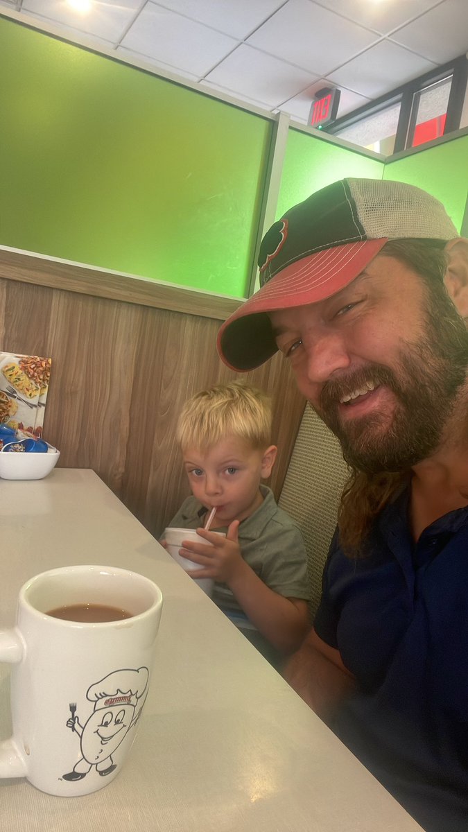 bitz_mike's tweet image. Tried to stop for a cheap breakfast. Probably better that they didn’t have my drink of choice nor had any kind of customer service. So now we are setting down to a better more expensive meal, out of principle. Don’t open your establishment if you can’t perform to normal standards