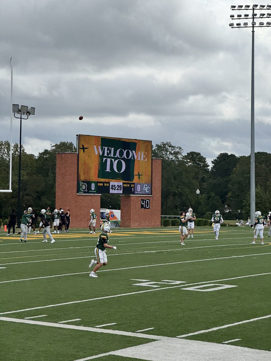 Amy Hendrichovsky tweet media