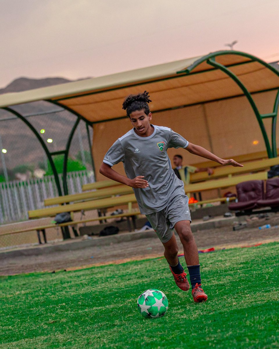 AlansarFuture's tweet photo. من تدريبات فئة U15 🦅💚
#الأنصار_الجديد https://t.co/jEVhj3ZbST