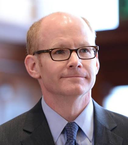 rudolfhenryk5's tweet image. 🚨 Defund-The-Police Advocate’s Staffer Robbed at Knifepoint 🔥

A staffer for Illinois Senate President Don Harmon was held at knifepoint during a robbery inside his Oak Park district office on Friday.

The suspect, 35-year-old Scott Loeffler, reportedly knocked on the door…