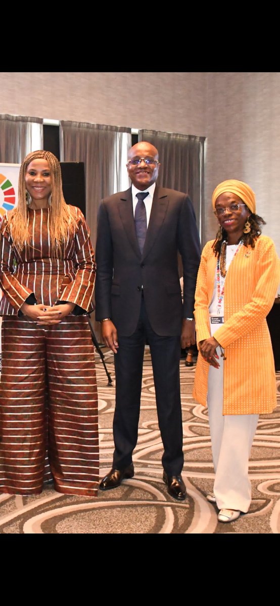 adamafooly's tweet photo. Le Role du Parlement dans le financement du developpement: plaisir de l'echange fructueux avec @ahunnaeziakonwa et le delegue de l'assemblée Nationale du Congo 🇨🇬 qui nous a inspiré  👏🏿.
Le Programme Accéléré de Developpement Communautaire  un modèle à succès pour #17ODD https://t.co/gKE8mLD43e
