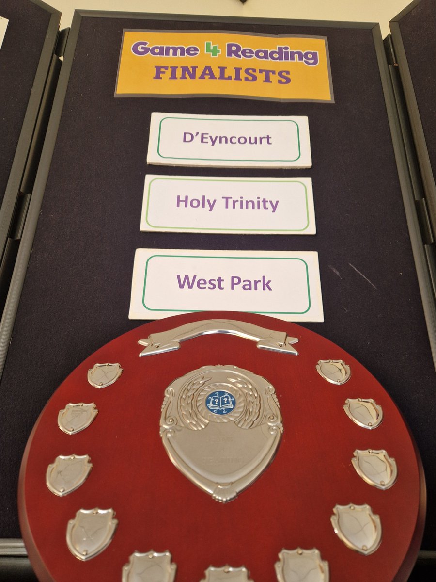 Wolves Education Library Service tweet media