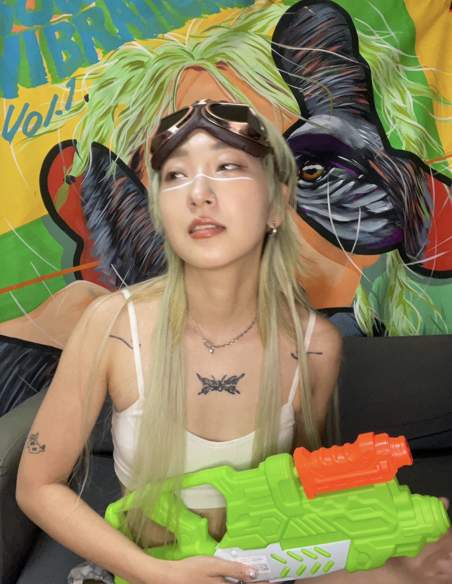 あっこゴリラ AKKOGORILLA🦍🌴 (@akko_happy_b) / Posts / X