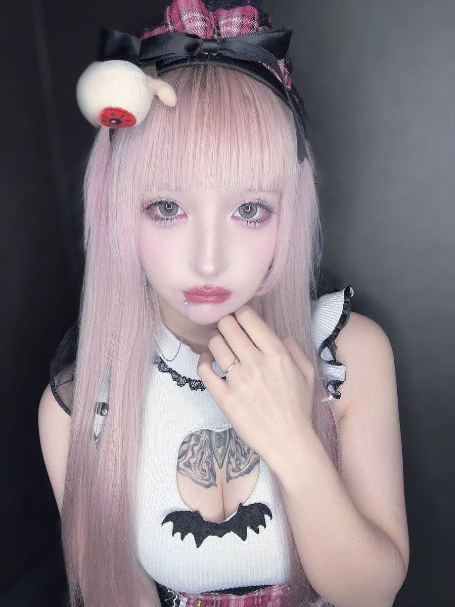 ぴあいん👻
沖縄気温分からなすぎて震えながらきた…
今日はさむいんかい~！
今日もご帰城おまちしており！
#でぃすとぴあ