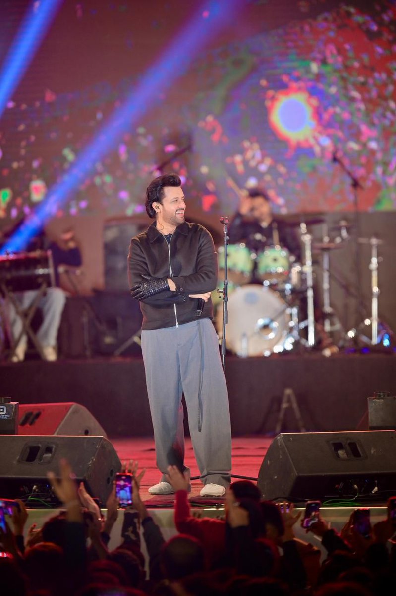 Mawriakhan's tweet image. Uraan Pakistan Fest on 16th Nov 2025 lit up Islamabad with music, joy, and family fun!  Immense appreciation to the Ministry of Information &amp;amp; Broadcasting, CDA, ICT Administration, and all organizers for making this free-entry festival a huge success. #ThankyouIslamabad