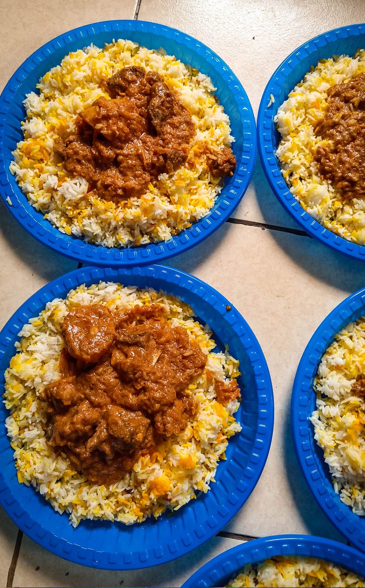 Festive season is here, please support me by buying food or feeding the orphans, street families or families in need ❤️
I cook very good food and kindly retweet widely.🙏🏻