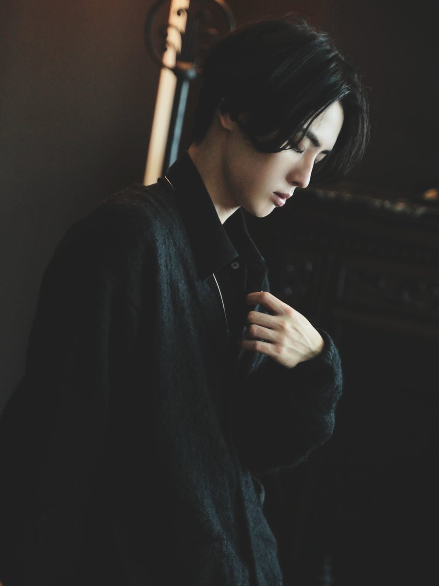 oss_msk's tweet image. ないものねだりって、実は一番ラクなんだよね。
手に入らないものに対して「これさえあれば」「あれだったら…」って言うのは簡単で。

でも当然なんだけどその時間って、自分の成長にまったく繋がってない。…