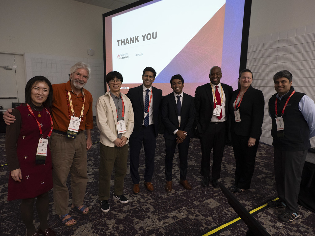 Honored to win an Early Career Investigator Award at #AHA25 last week! 🏆

Incredibly grateful for 💯 mentor <a href="/rohan_khera/">Rohan Khera</a> and everyone at <a href="/cards_lab/">CarDS Lab</a> 🙏🏾

Thank you to <a href="/AHAScience/">AHA Science</a> Lifestyle and Cardiometabolic Health Council for recognizing our work! 

<a href="/TradIMYale/">Yale IM Traditional Residency Program</a> <a href="/YaleCardiology/">Yale Cardiology</a>