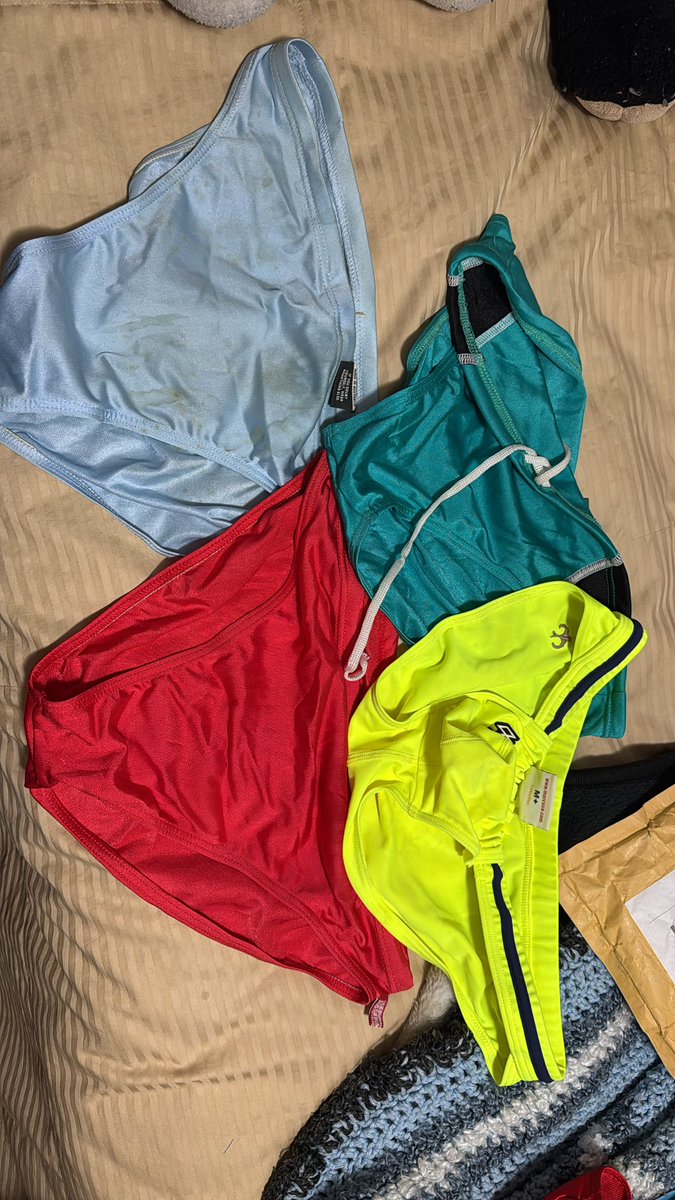 Speedo_guy2 tweet media