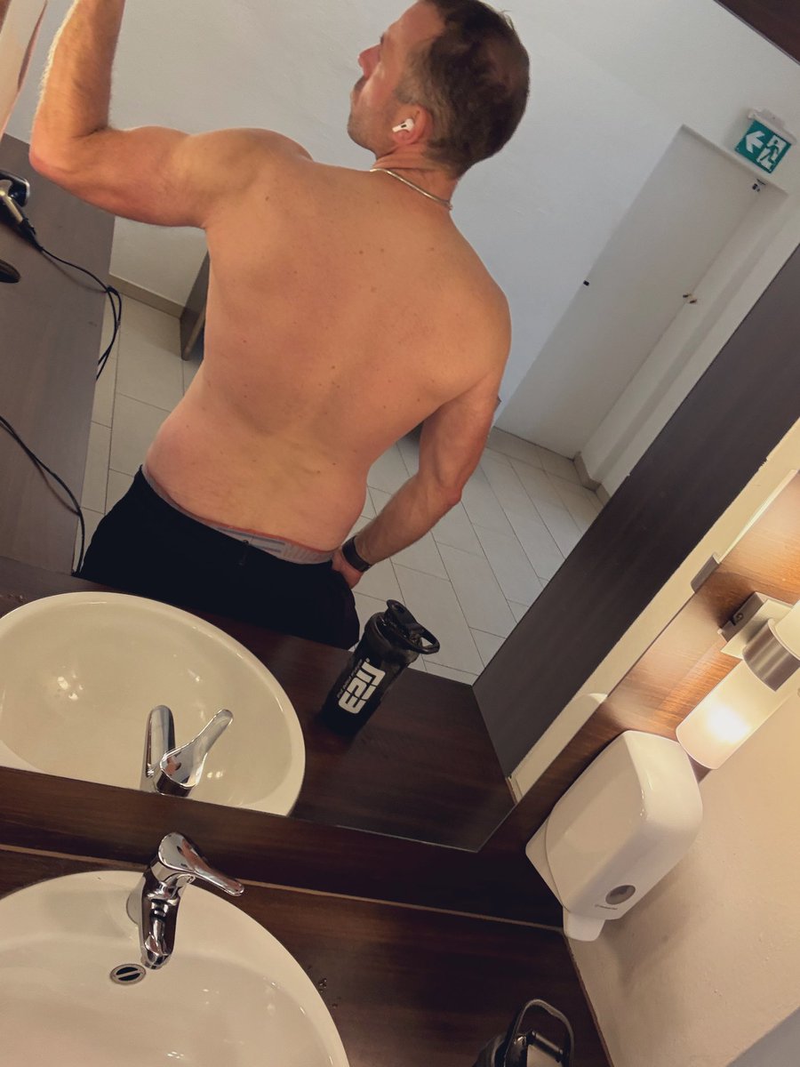 F2P82's tweet image. Immer bester Start in die Woche 💪😍