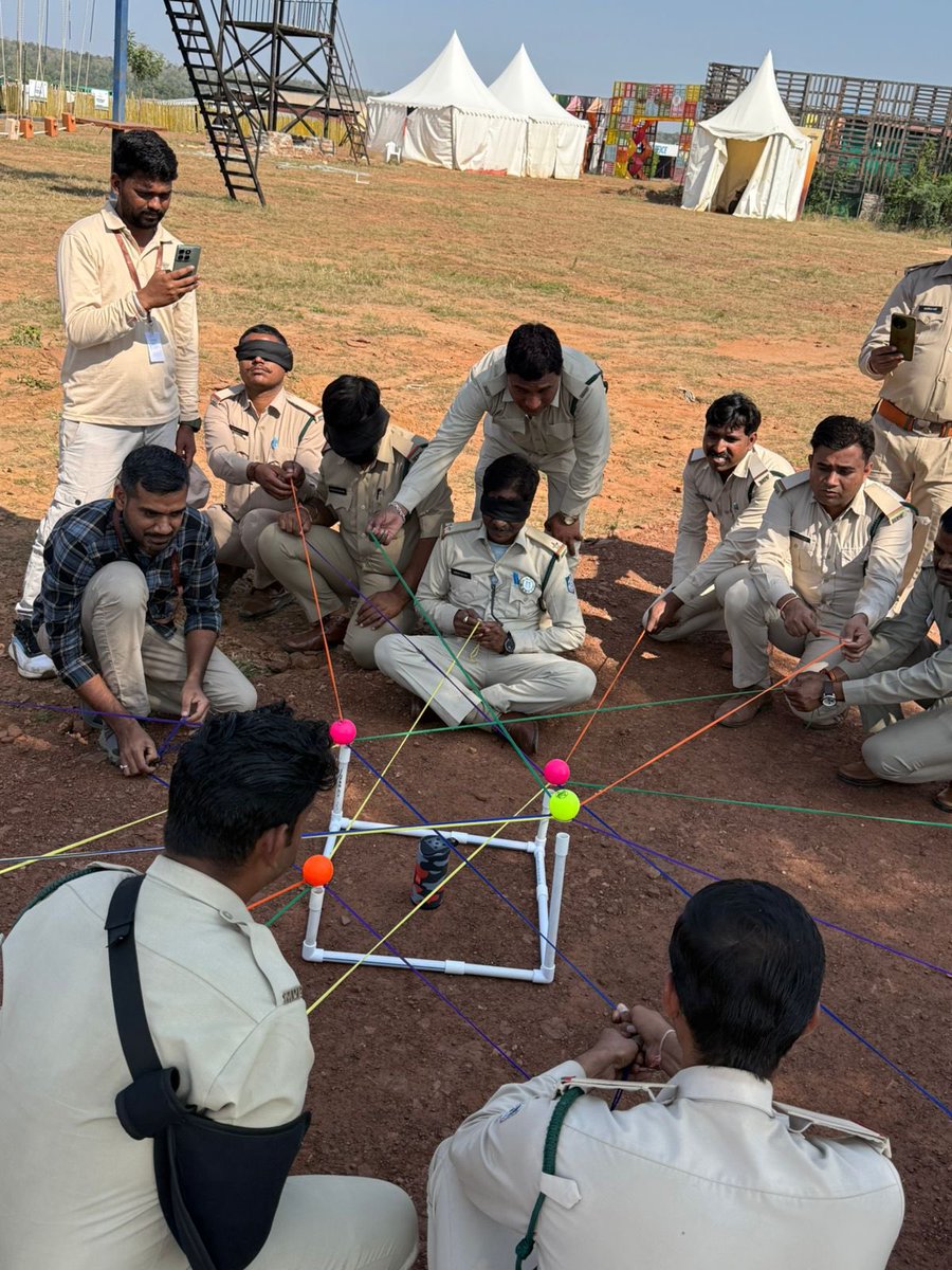 LastWilderness's tweet image. MBMA reached Gandhi Sagar for the first time!
In collaboration with in collaboration with the Forest Department, The Naturalist School, and with support from Dalmia, 24 Beat Guards &amp;amp; Cheetah Trackers joined a 2-day workshop to boost leadership, teamwork &amp;amp; field skills.
#mbma #lwf