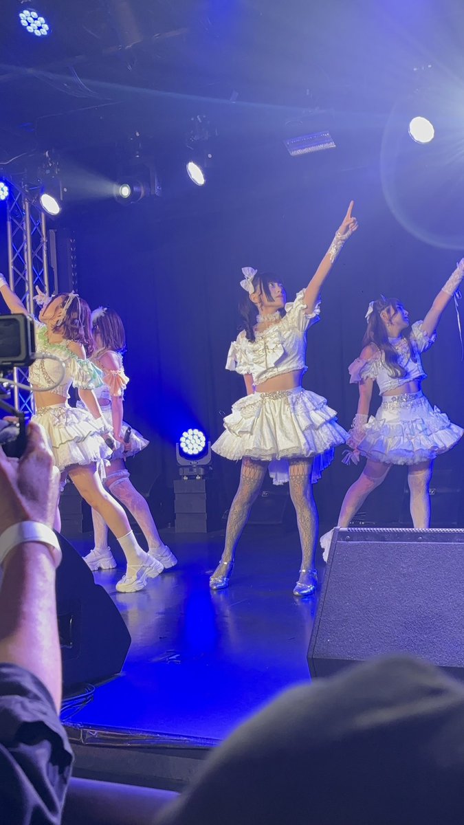 massa_ENG2's tweet image. 25.11.17
 『Ladybug vol.1』
ヒカリ（新曲）
#image
#いまーじゅ

vt.tiktok.com/ZSfJ4VEH2/