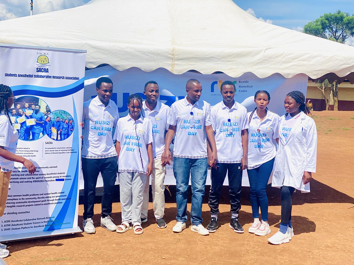 Grateful to have participated in yesterday’s Rusizi Car Free Day another great moment promoting healthy living in our community. Honored to take part and serve my community. #RusiziCarFreeDay 
Special thanks to all Organizers🙌