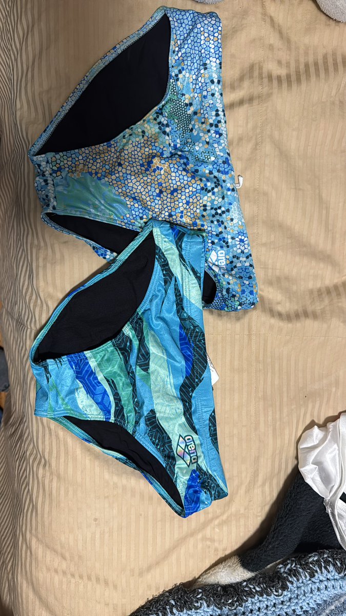 Speedo_guy2 tweet media