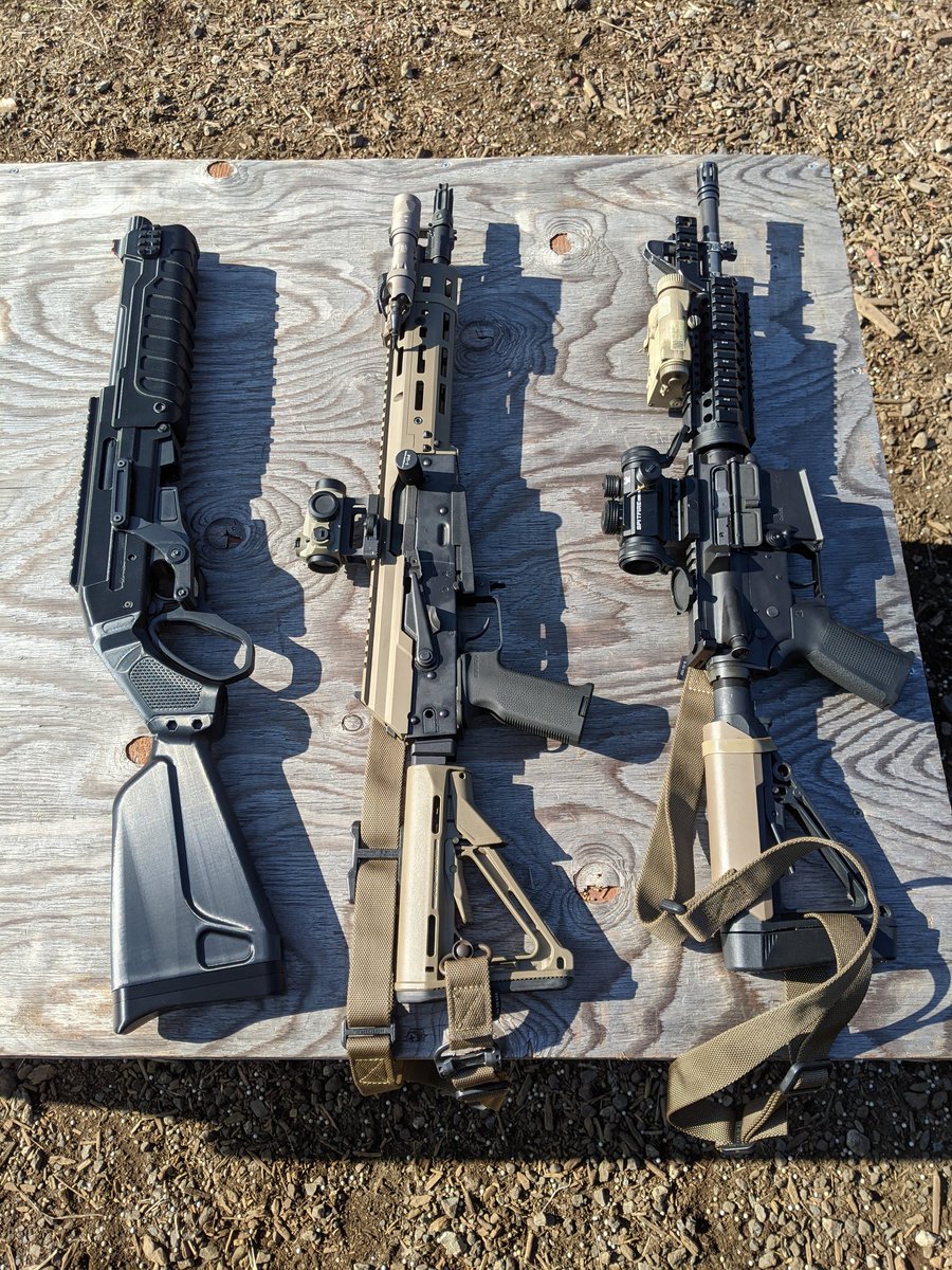 びーぴー3@11/15つくサバさんに出店します♪ (@battle_pichon