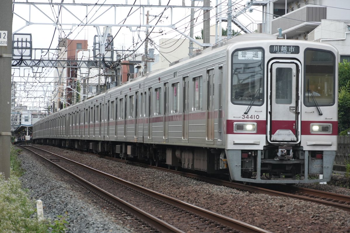 知らぬ間に廃車ですか…
お前…撮りにくかったよ…縦長だし