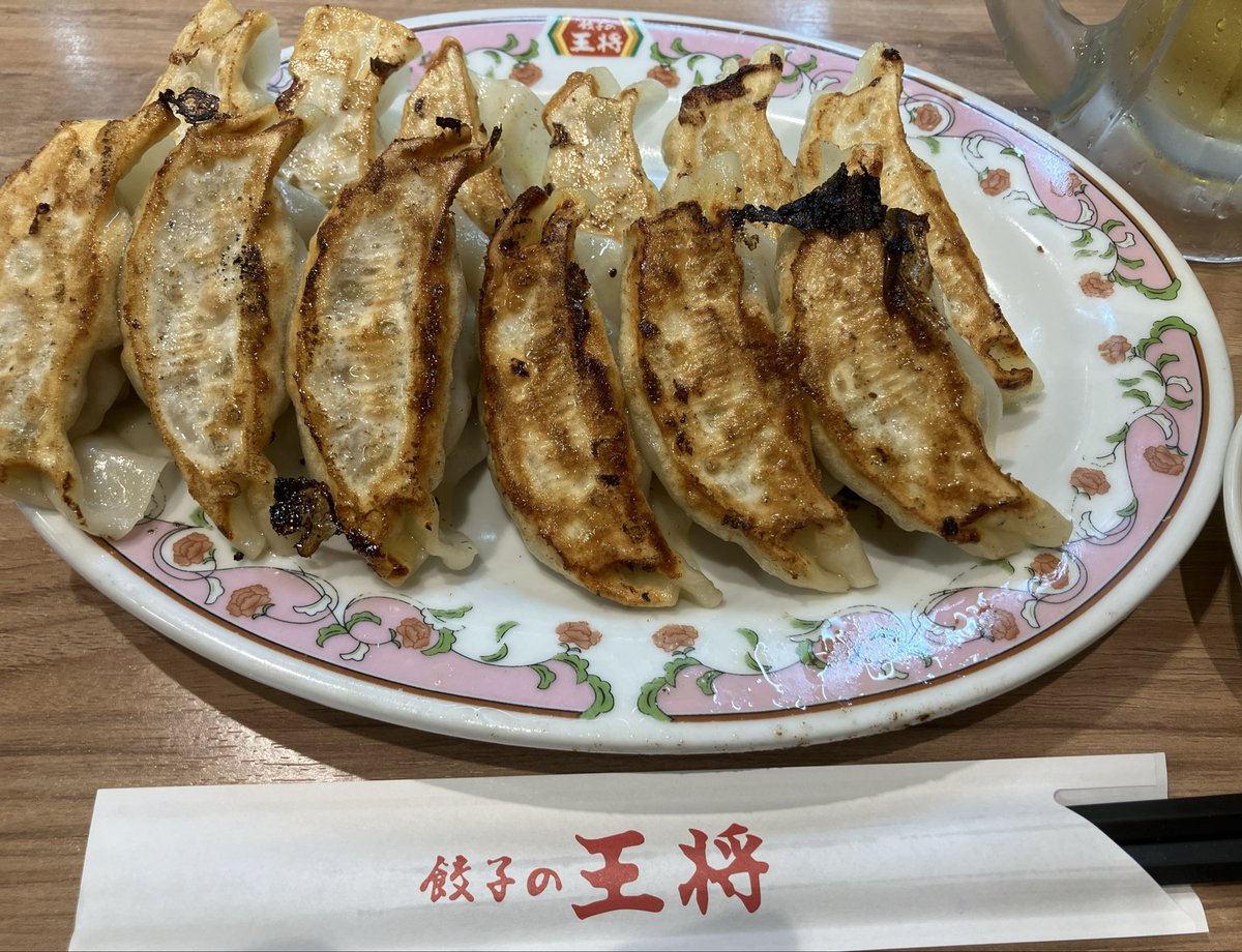 HCgPEIxUn9OEfL1's tweet image. あと10日後に、ゴースカ当選発表といま気づき…
スタミナつけました！！！✨️(ᯣ ᯣ)

#Spitz
#Spitzbergen
#ゴースカ