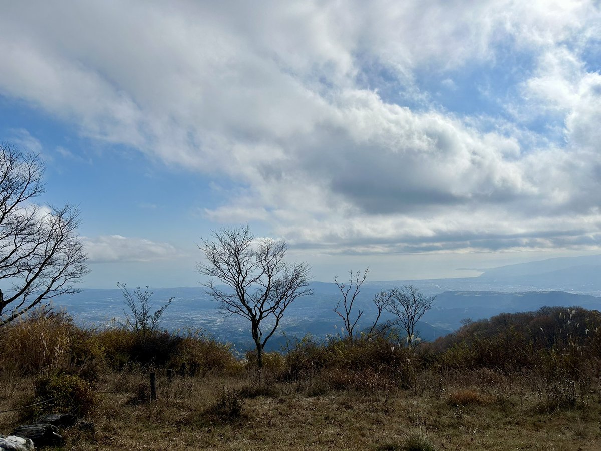 celsuper2's tweet image. 昨日は鍋焼きうどんを食べる為、8年ぶりに鍋割山に登りました。