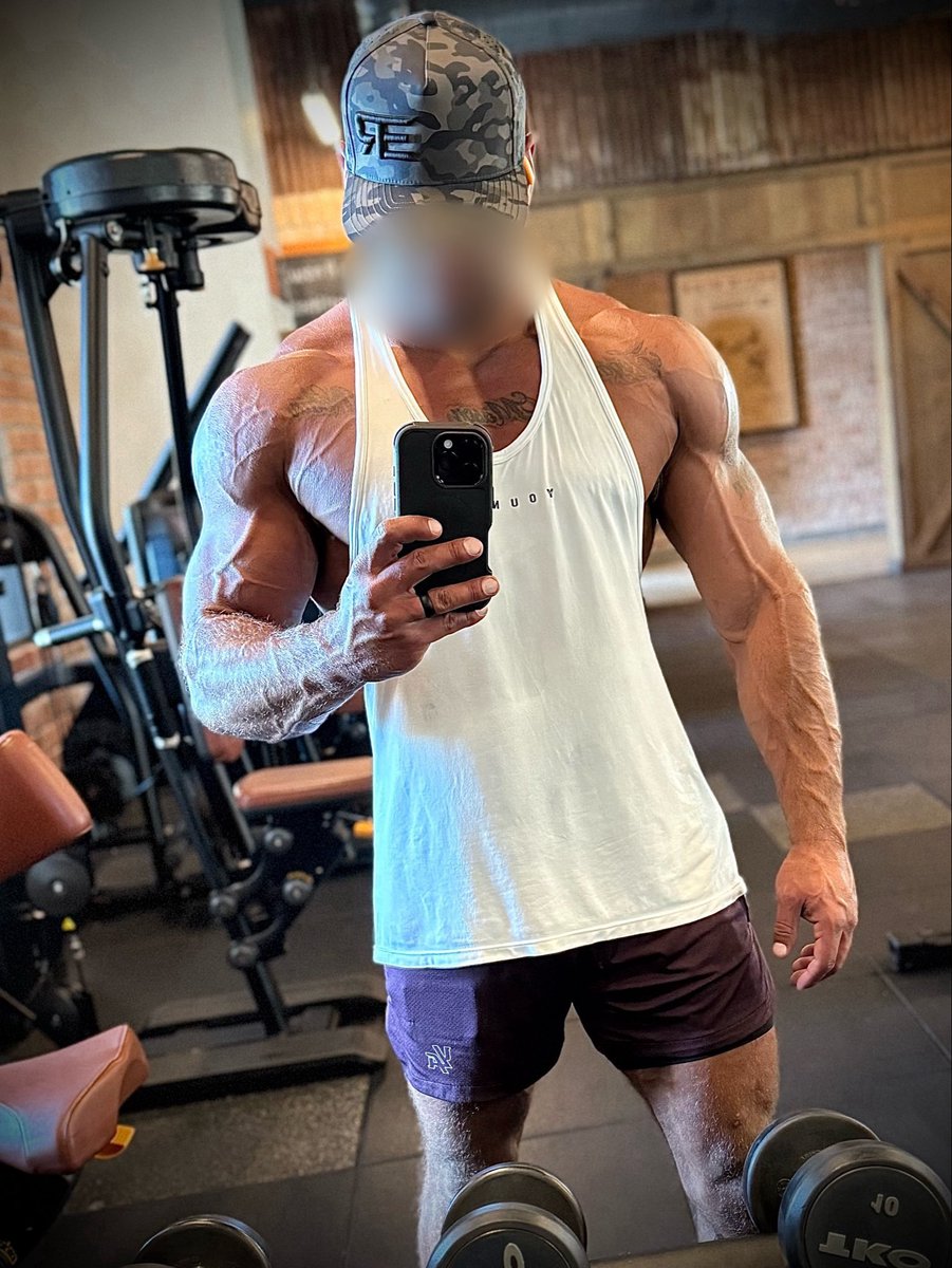 BowTiedYukon tweet media