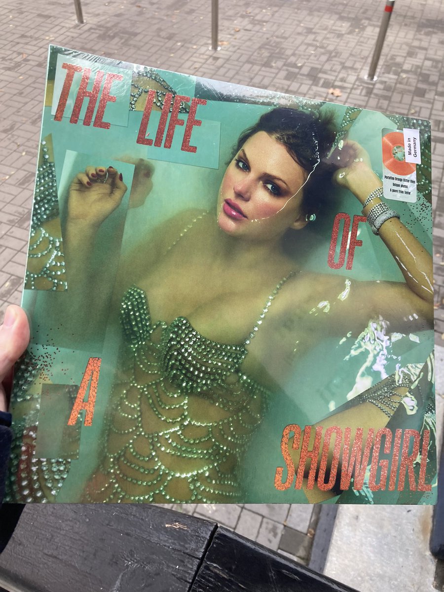 Das war bisher ein äußerst schweres Jahr und der Winter hier in Kyjiw wird alles andere als angenehm. Schön, dass es Taylor Swift auf dieser Welt gibt.