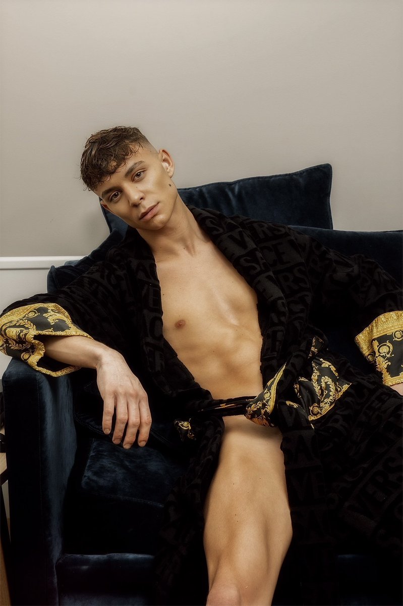 iamlehoe tweet media