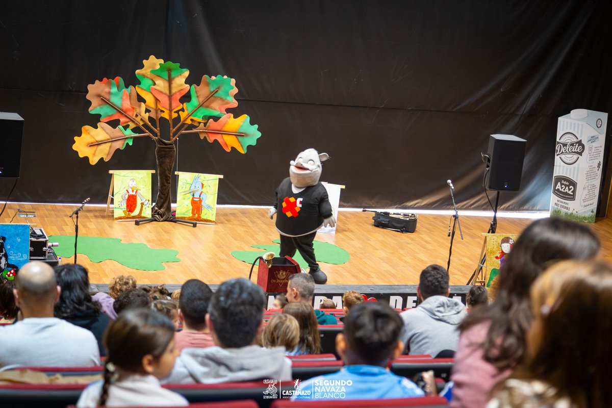 deleitegalego's tweet image. No @OCastanhazo de Chantada estivo todo o mundo... Ata o porco bravo máis famoso do mundo! 🐗

🎸🤘🏼 𝗙𝗲𝘀𝘁𝗮 𝗴𝗿𝗮𝗻𝗱𝗲 𝗲 𝗮𝗰𝘁𝗶𝘃𝗶𝗱𝗮𝗱𝗲𝘀 𝗽𝗮𝗿𝗮 𝘁𝗼𝗱𝗮𝘀 𝗮𝘀 𝗶𝗱𝗮𝗱𝗲𝘀 🤘🏼🎸