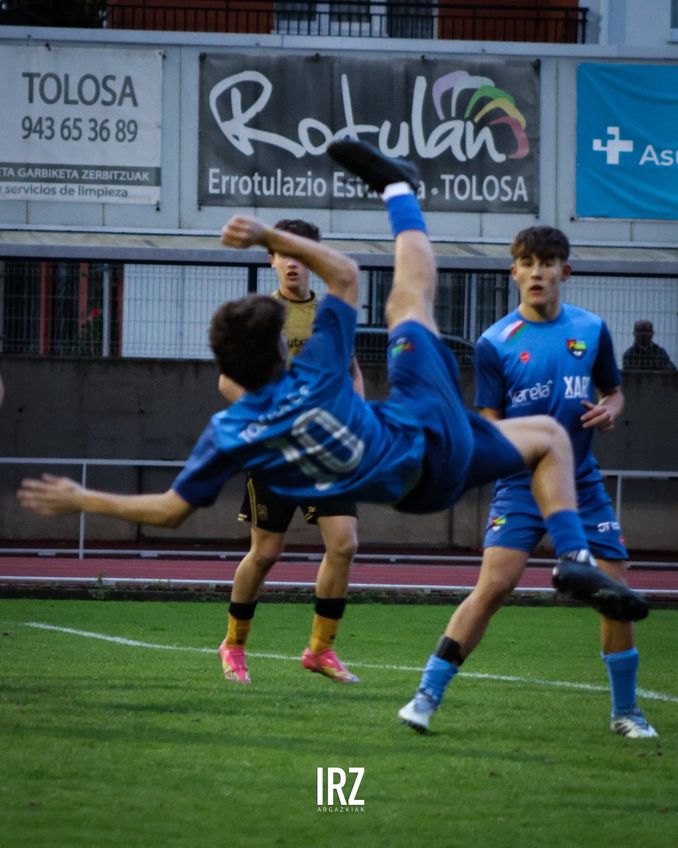 📸 𝐉𝐮𝐛𝐞𝐧𝐢𝐥 𝐍𝐚𝐳𝐢𝐨𝐧𝐚𝐥𝐚𝐫𝐞𝐧 ligako hamargarren neurketa, iruditan.

Segi!💪🏼

#aupaurdiñak #harrobia