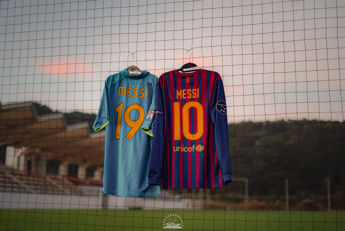 FCバルセロナ メッシ Messi Barcelona Kit Jersey 楽天市場】CL仕様【オススメ】FCバルセロナ ホーム 半袖 10番 リオネル