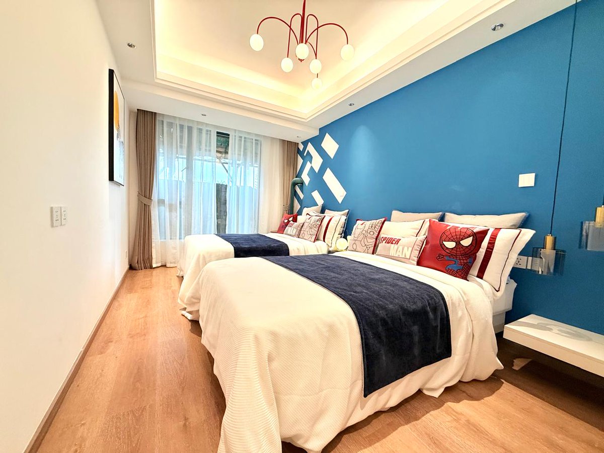 urbanspace_ke's tweet photo. 🔥 Amenities:
💦 Heated Swimming Pool
🧖‍♀️ Sauna Room
🥂 BBQ &amp; Lounge Area
🏋️ Fully Equipped Gym
🧘‍♂️ Yoga Room
👧 Indoor Kids Play Area
🚗 Secure Ample Parking
🚀 2 High-Speed Lifts
📹 CCTV &amp; 24-Hour Security
🔌 Full Back-Up Generator https://t.co/wqcvyDkV2x