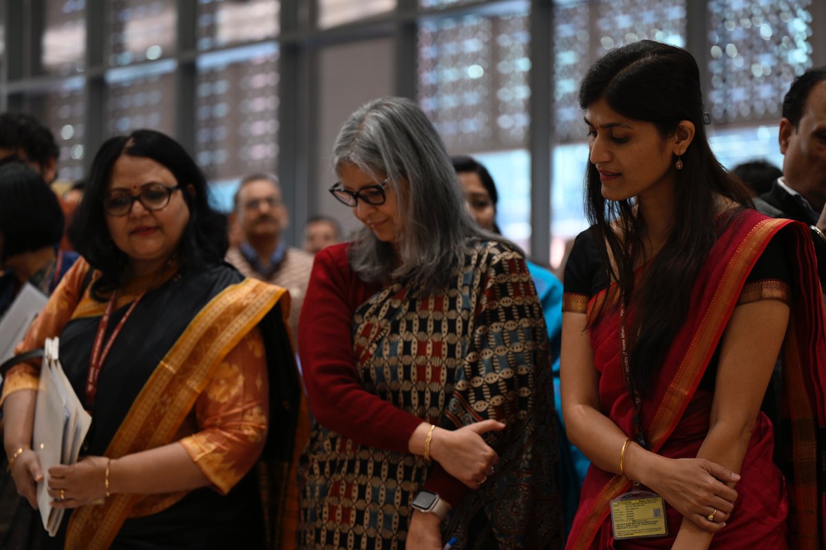 MoRD_GoI's tweet image. ग्रामीण विकास मंत्रालय द्वारा मनाए जा रहे राष्ट्रीय पुस्तकालय सप्ताह की खास झलकियां देखें

#MoRD #SchemesofRD #NationalLibraryWeek2025