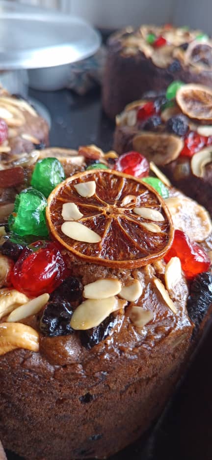 Ma fruit cake ane aripo for Christmas. Munoisa order