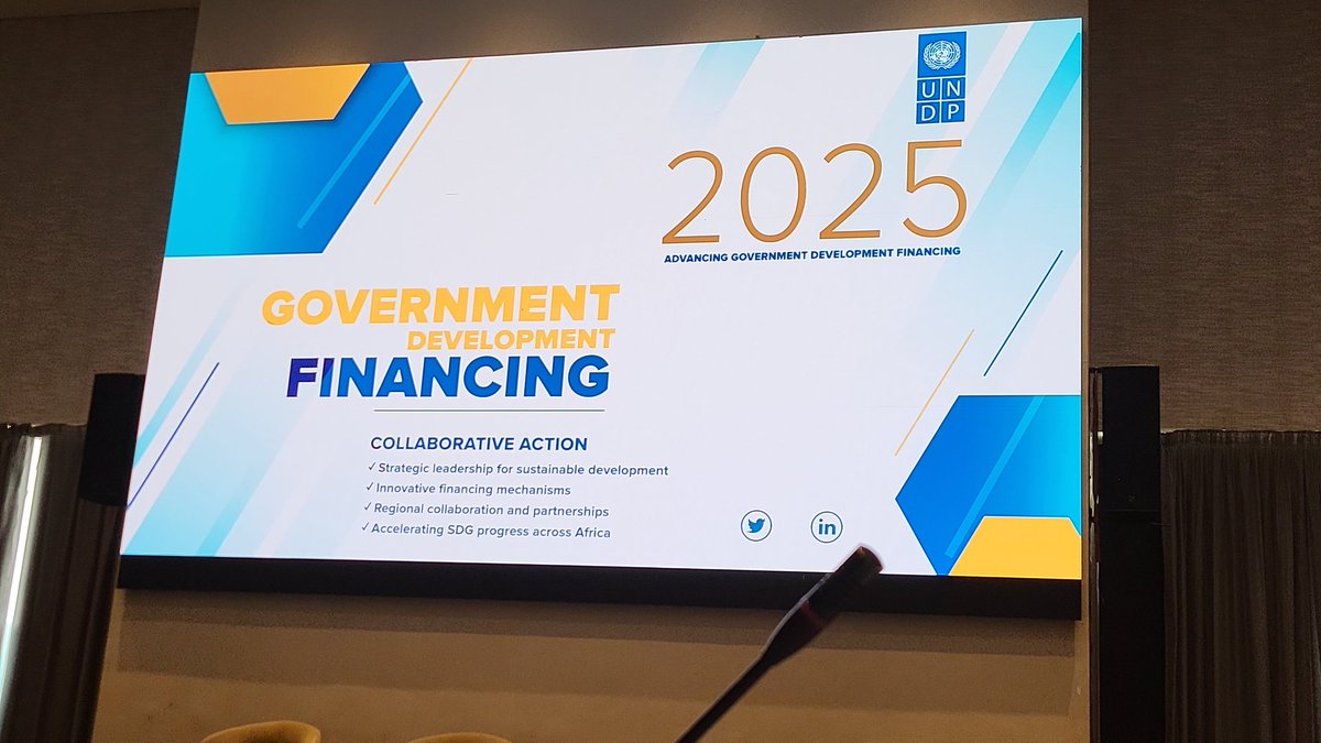 adamafooly's tweet photo. Le Role du Parlement dans le financement du developpement: plaisir de l'echange fructueux avec @ahunnaeziakonwa et le delegue de l'assemblée Nationale du Congo 🇨🇬 qui nous a inspiré  👏🏿.
Le Programme Accéléré de Developpement Communautaire  un modèle à succès pour #17ODD https://t.co/gKE8mLD43e