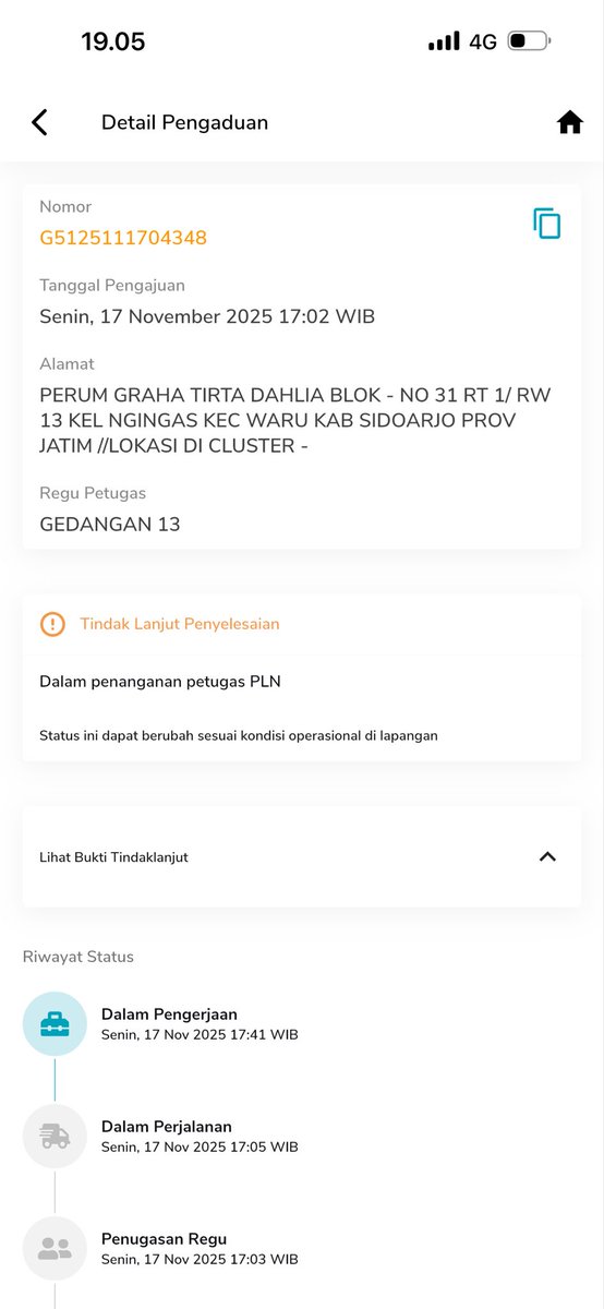 YanataChandra's tweet photo. @pln_123 status pengaduan di PLN Mobile tidak Real ya? Dalam status tertulis “Dalam Pengerjaan” jam 17.41 — padahal hingga saat ini jam 19.10 belum ada petugas PLN datang.

Memang begini ya?
cc @e100ss https://t.co/s8aA1U7jZM