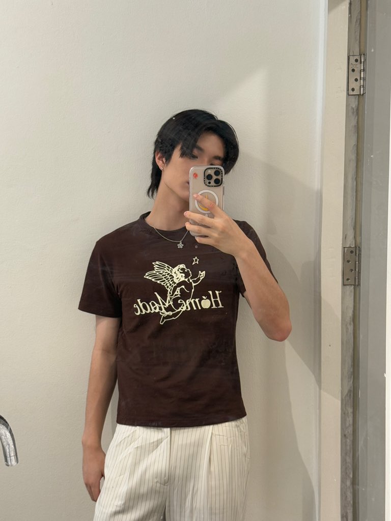 𝘈𝘴𝘵𝘰𝘯 tweet media