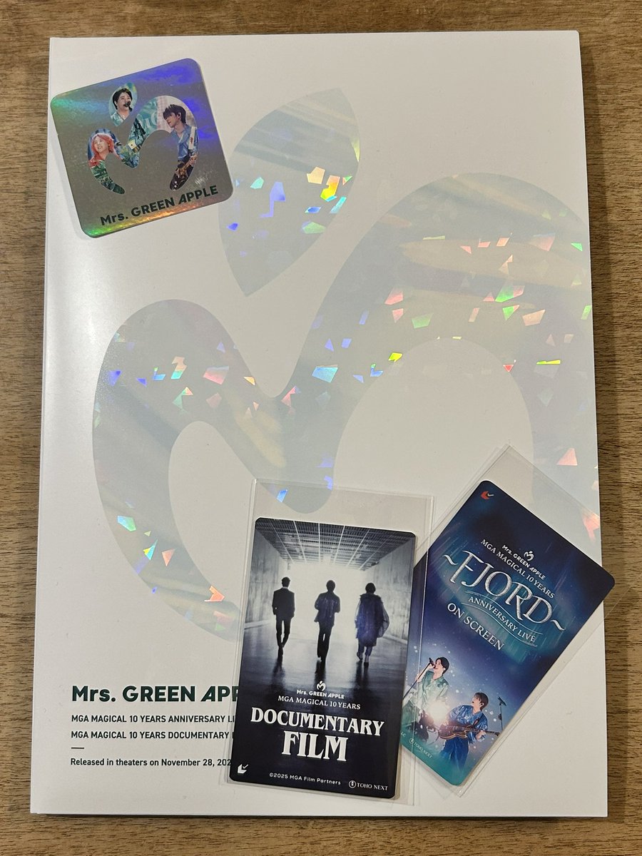 Mrs. GREEN APPLE Unveils IMAX Visual for 10th Anniversary