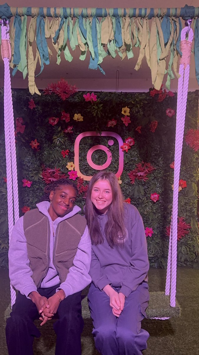 two years ago 😭😭😭😭😭😭😭I miss this day SO MUCH