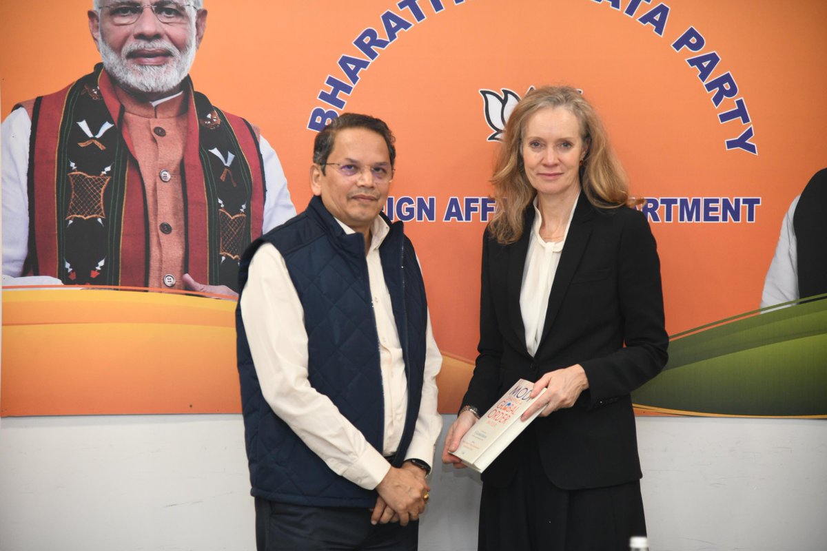 vijai63's tweet image. Met the Danish delegation led by Ms. Lotte Machon @lottemachon, State Secretary for Foreign Policy, at BJP HQ today. Discussed ways to further deepen India–Denmark cooperation.
Meeting was also joined by H.E. Mr. Rasmus Abildgaard Kristens, Ambassador of Denmark @denmarkinIndia.