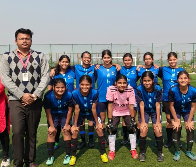 SAI_Edu_In's tweet photo. ⚽️ Proud Runners-Up! 🥈
SAI International School put up a spirited and powerful performance in the Sahodaya Girls Football Match, finishing as Runners-Up in an exciting face-off against ODM.
#Sahodaya2025 #TeamSAI #SAIInternationalSchool https://t.co/tvdcG2WsuR