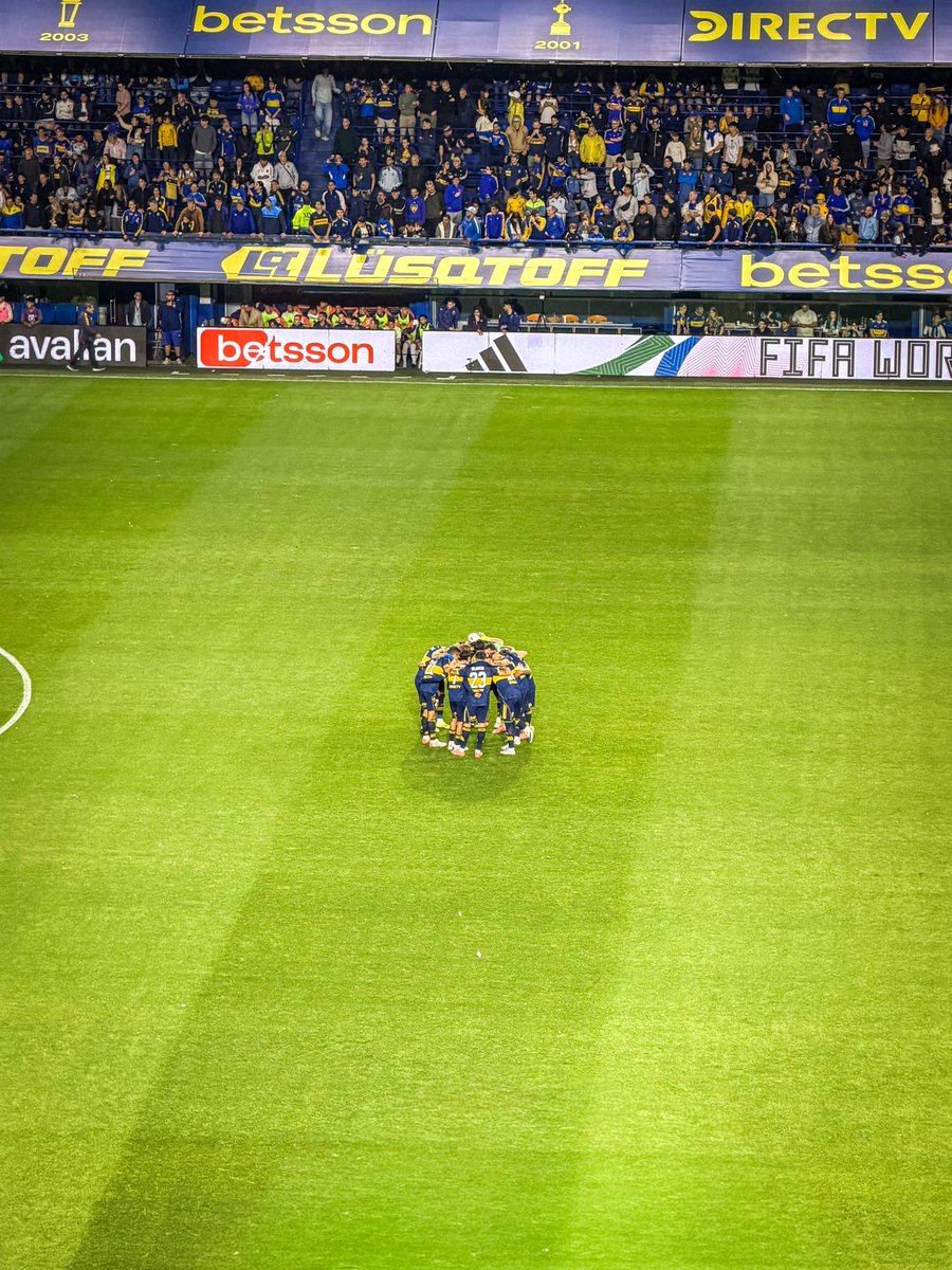 mfigliolia's tweet image. 🫂💙💛💙