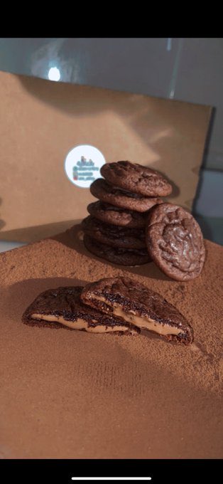 k_5_t's tweet image. اهل الرياض يوم الربوع باذن الله بيكون في طلبيه كوكيز 🍪 اللي يبغا يتواصل معايا والكميه محدوده 

#كوكيز_توتا 🍪