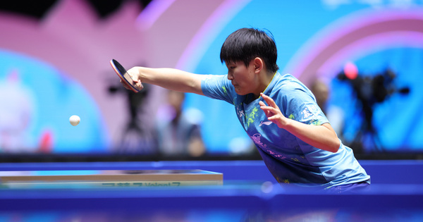 q_mars_den's tweet image. Zhu Qihui and Gao Yuxin battled it out in the U18 women&apos;s singles bronze medal match at China&apos;s 15th National Games table tennis event in Macao!   chinanews.net/news/278696383…