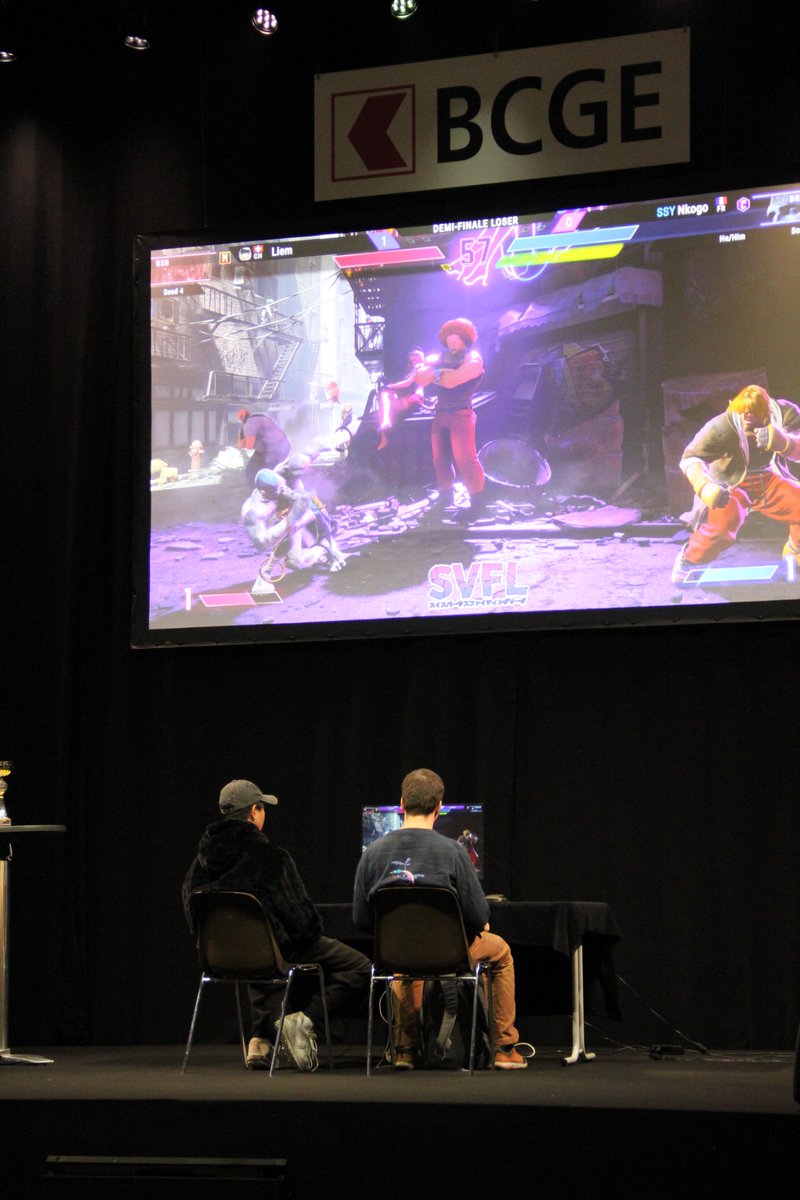 Voici les photos : youtube.com/watch?v=taOl1a…

ainsi que les vods : youtube.com/watch?v=taOl1a…