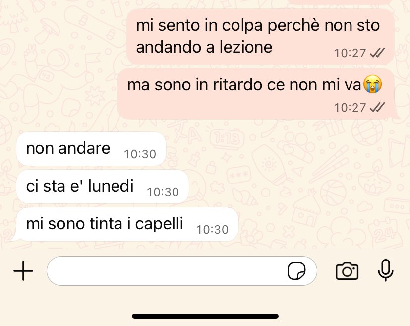 simosaloele's tweet photo. interazione tipo con mia sorella https://t.co/1qKHvxhkDD